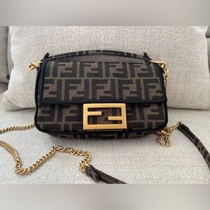 Fendi Baguette Mini Brown FF jacquard fabric bag